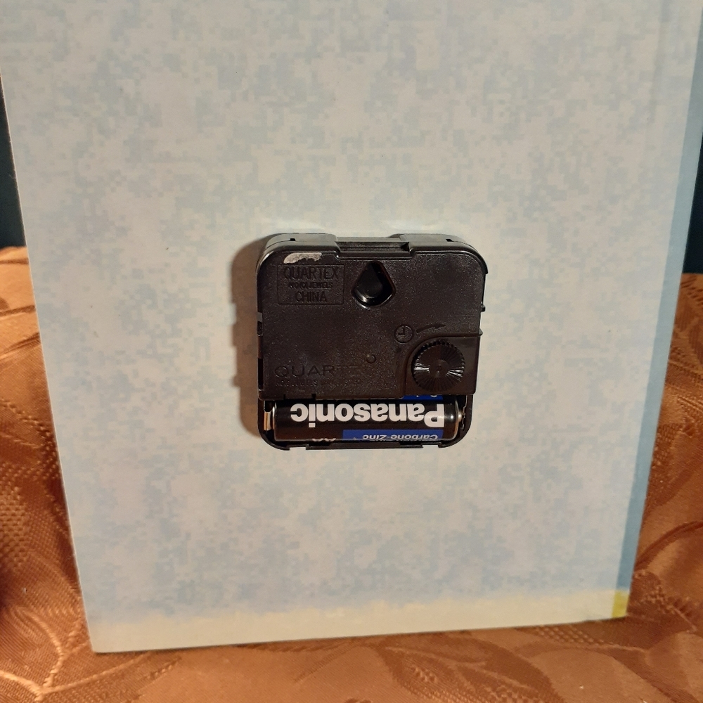 Clock book - Picture 3 of 3